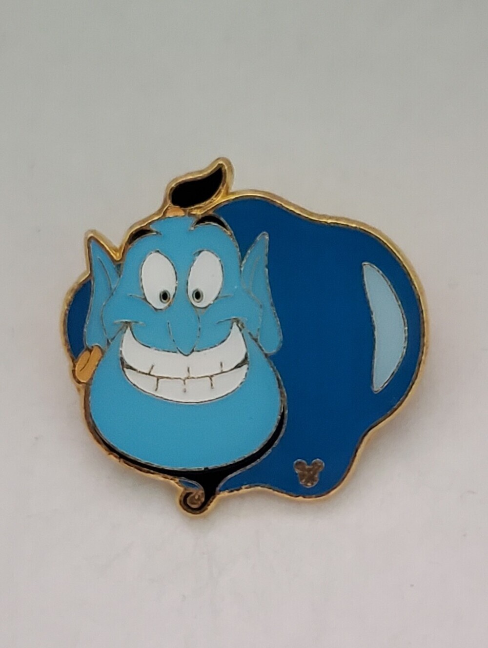 Disney Pin Trading Aladdin Color Palette Genie Magic Lamp Hidden Mickey Pin